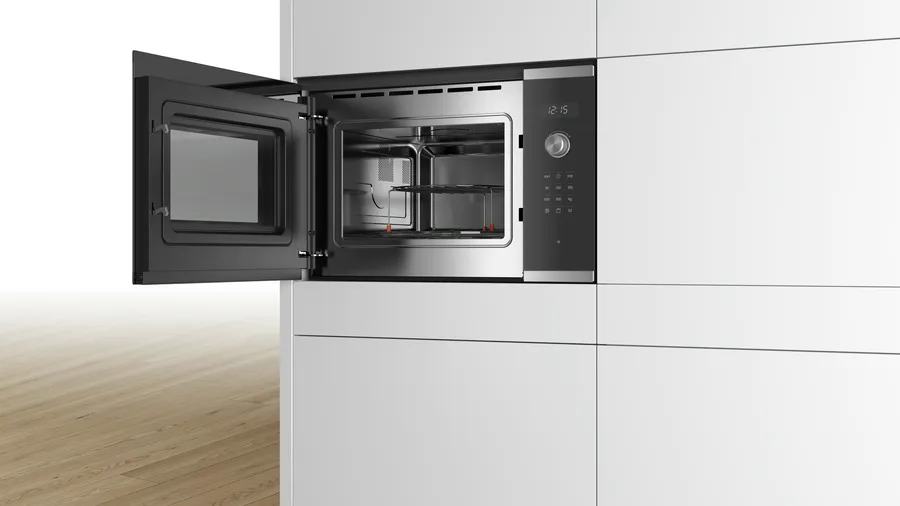 Bosch Series 6 Stainless steel Built- in Microwave Oven - Image 4