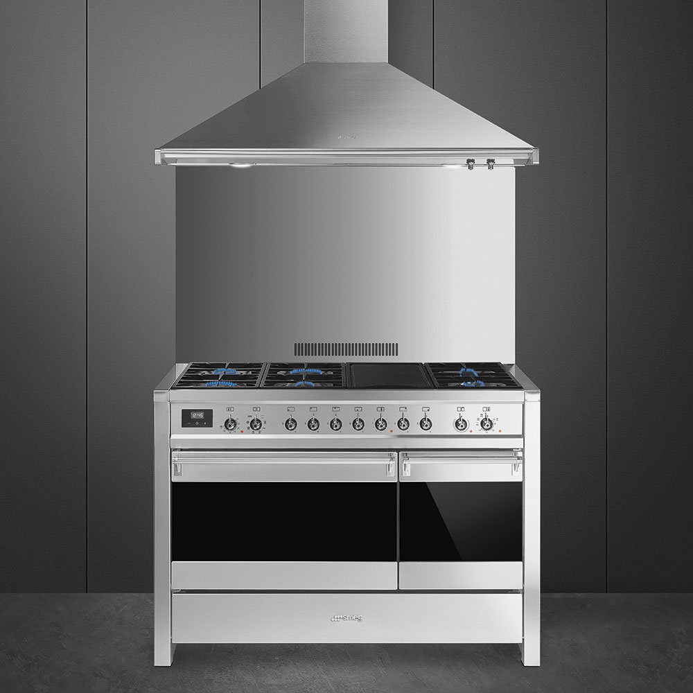 Smeg Opera 120cm Professional Range Cooker with Dual Oven Cavity - Image 2