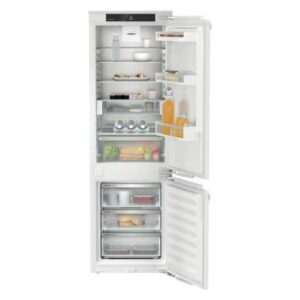 Liebherr Plus Integrated Fringe Freezer With Easyfresh and Nofrost W.570